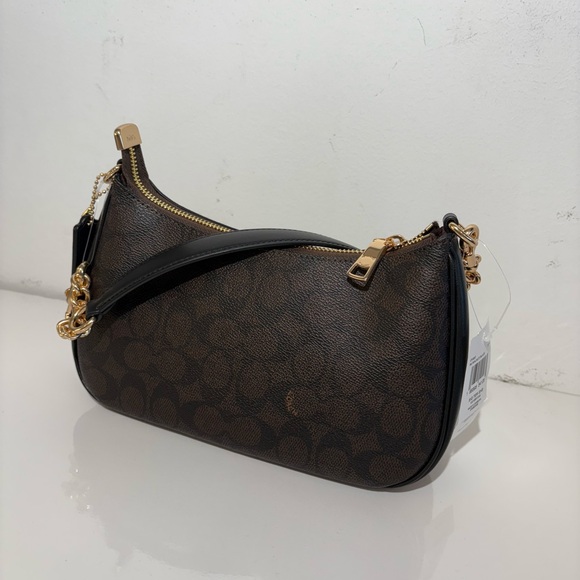 Coach Black and Brown Shoulder Bag with Gold Accents - Picture 4 of 6